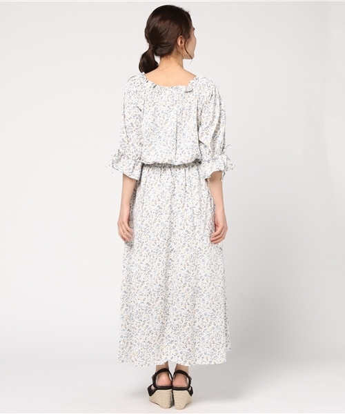 Honeys（ハニーズ）の「袖リボン＆キャンディスリーブ オフショルワンピース（ワンピース・レディース・ブラック系その他/ホワイト系その他2/ホワイト系その他・L/M）」の6枚目の写真