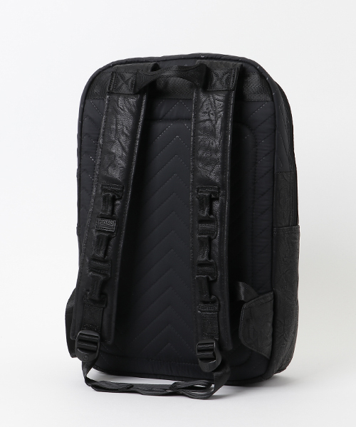Focused Space(フォーカスドスペース)の「THE FP VENEER BACKPACK バックパック デイパック(バックパック/リュック・メンズ・ブラック・ONE SIZE)」の8枚目の写真
