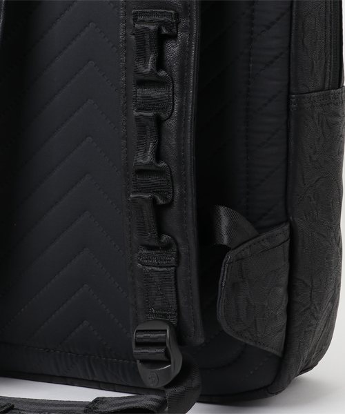 Focused Space(フォーカスドスペース)の「THE FP VENEER BACKPACK バックパック デイパック(バックパック/リュック・メンズ・ブラック・ONE SIZE)」の10枚目の写真