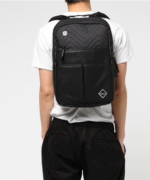 Focused Space(フォーカスドスペース)の「THE FP VENEER BACKPACK バックパック デイパック(バックパック/リュック・メンズ・ブラック・ONE SIZE)」の7枚目の写真