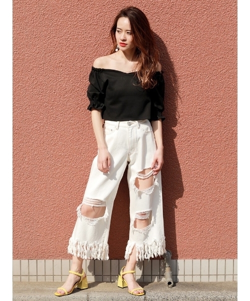 MURUA（ムルーア）の「ロングフリンジルーズＤＥＮＩＭ（デニムパンツ・レディース・ホワイト/ブルー・1/2）」の14枚目の写真