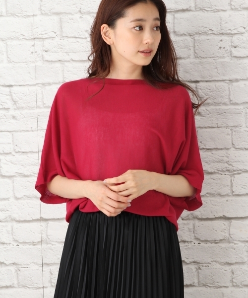 LEPSIM（レプシィム）の「14GヨコヅカイボートネックプルオーバーSS　760793（ニット/セーター・レディース・レッド/ブルー/ブラック/グレイッシュベージュ・FREE）」の4枚目の写真