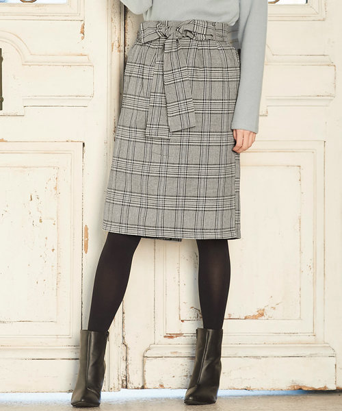 KOBE LETTUCE（コウベレタス）の「ボア裏地で寒い冬でも暖かく◎選べる[タイト/フレア]2type☆裏地起毛タイトorフレアスカート/レディースボトムス[M1976]神戸レタス（スカート・レディース・ベージュ系その他2/ブルー系その他2/ベージュ系その他/グリーン系その他2/イエロー系その他/イエロー系その他2/グレー系その他/ブラック系その他2/レッド系その他2/ブラウン系その他2/ブルー系その他/グレー系その他2/ブラウン系その他/グリーン系その他/レッド系その他/ブラック系その他/ブラック系その他4/ブラウン系その他4/ブラック系その他3/ブラウン系その他3・FREE）」の5枚目の写真