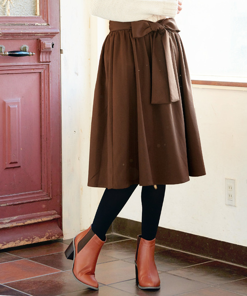 KOBE LETTUCE（コウベレタス）の「ボア裏地で寒い冬でも暖かく◎選べる[タイト/フレア]2type☆裏地起毛タイトorフレアスカート/レディースボトムス[M1976]神戸レタス（スカート・レディース・ベージュ系その他2/ブルー系その他2/ベージュ系その他/グリーン系その他2/イエロー系その他/イエロー系その他2/グレー系その他/ブラック系その他2/レッド系その他2/ブラウン系その他2/ブルー系その他/グレー系その他2/ブラウン系その他/グリーン系その他/レッド系その他/ブラック系その他/ブラック系その他4/ブラウン系その他4/ブラック系その他3/ブラウン系その他3・FREE）」の10枚目の写真