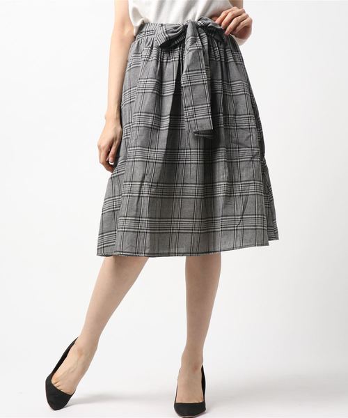 KOBE LETTUCE（コウベレタス）の「ボア裏地で寒い冬でも暖かく◎選べる[タイト/フレア]2type☆裏地起毛タイトorフレアスカート/レディースボトムス[M1976]神戸レタス（スカート・レディース・ベージュ系その他2/ブルー系その他2/ベージュ系その他/グリーン系その他2/イエロー系その他/イエロー系その他2/グレー系その他/ブラック系その他2/レッド系その他2/ブラウン系その他2/ブルー系その他/グレー系その他2/ブラウン系その他/グリーン系その他/レッド系その他/ブラック系その他/ブラック系その他4/ブラウン系その他4/ブラック系その他3/ブラウン系その他3・FREE）」の6枚目の写真