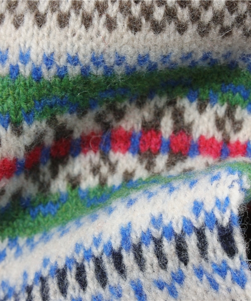 SHIPS for women(シップスフォーウィメン)の「ERIBE:マフラー(マフラー・レディース・ブラウン/グリーン・ONE SIZE)」の4枚目の写真