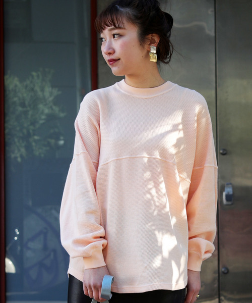 FREAK'S STORE（フリークスストア）の「【WEB限定】ビッグシルエット ワッフルサーマル フットボールTEE（Tシャツ/カットソー・レディース・ホワイト/ブラック/グレー/ピンク/イエロー・ﾌﾘ-）」の5枚目の写真