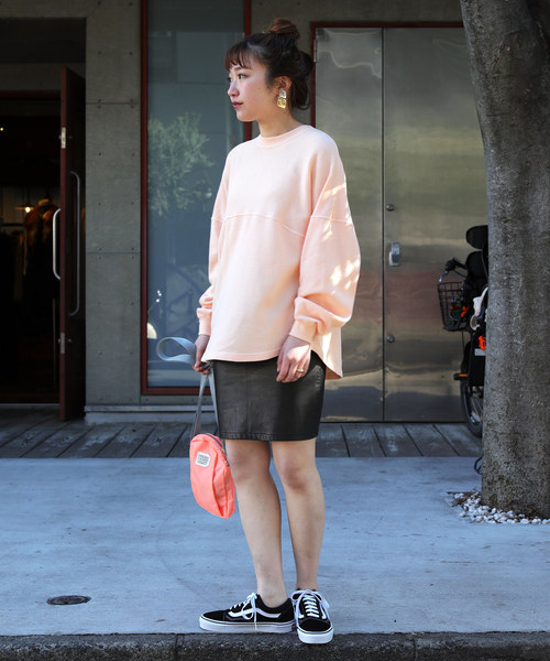 FREAK'S STORE（フリークスストア）の「【WEB限定】ビッグシルエット ワッフルサーマル フットボールTEE（Tシャツ/カットソー・レディース・ホワイト/ブラック/グレー/ピンク/イエロー・ﾌﾘ-）」の19枚目の写真