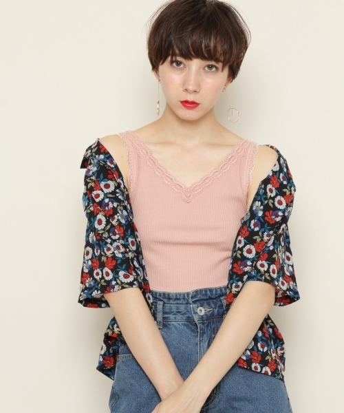 PAGEBOY（ページボーイ）の「レースキャミソール（タンクトップ・レディース・ホワイト/ブラック/ライトグレー/グリーン/イエロー系その他/ライトピンク/ライトブルー/カーキ・FREE）」の8枚目の写真