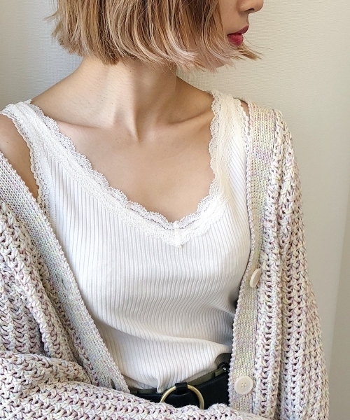 PAGEBOY（ページボーイ）の「レースキャミソール（タンクトップ・レディース・ホワイト/ブラック/ライトグレー/グリーン/イエロー系その他/ライトピンク/ライトブルー/カーキ・FREE）」の11枚目の写真