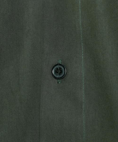 AURALEE(オーラリー)の「<AURALEE>FINX TWILL BIG SHORT SLEEEVE SHIRT/シャツ. ◆(シャツ/ブラウス・メンズ・ダークグリーン/ベージュ/ホワイト・3/4)」の11枚目の写真