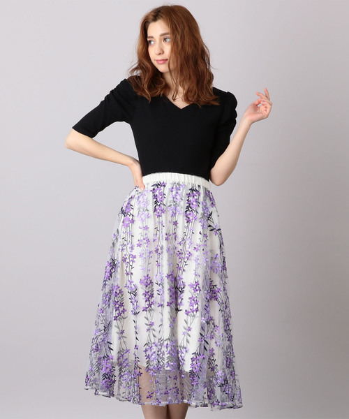 美品　アンダースカート UNDERCOVER 紫色 刺繍 フレアミニスカート 美品 アンダースカート UNDERCOVER 紫色 刺繍 フレアミニスカート 美品