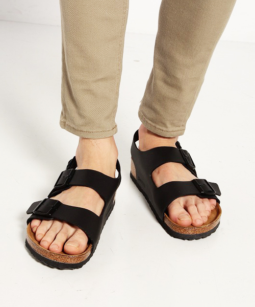 BIRKENSTOCK(ビルケンシュトック)の「【ベストセラー】MILANO BF Black (MEN)(サンダル・メンズ・ブラック・41/40/42/39/43/46/44/45)」の2枚目の写真