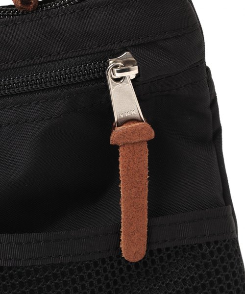 GREGORY（グレゴリー）の「【GREGORY（グレゴリー）】CLASSIC SACOCHE クラシックサコッシュ（ショルダーバッグ・メンズ・ブラック/パープル/ピンク・FREE）」の5枚目の写真