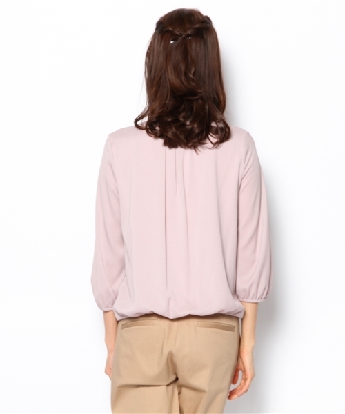 UNITED ARROWS（ユナイテッドアローズ）の「UAB P コンビ Vネック カットソー◆（Tシャツ/カットソー・レディース・オフホワイト/ライトピンク/ネイビー・フリー）」の6枚目の写真