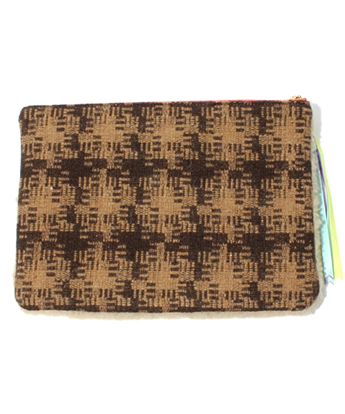 LOVE GIRLS MARKET（ラブ ガール マーケット）の「BOAクラッチバッグ（クラッチバッグ・レディース・オレンジ系/グリーン系/ブルー系/ブラウン系・FREE）」の2枚目の写真