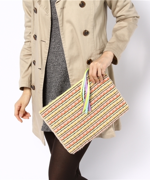 LOVE GIRLS MARKET（ラブ ガール マーケット）の「BOAクラッチバッグ（クラッチバッグ・レディース・オレンジ系/グリーン系/ブルー系/ブラウン系・FREE）」の5枚目の写真