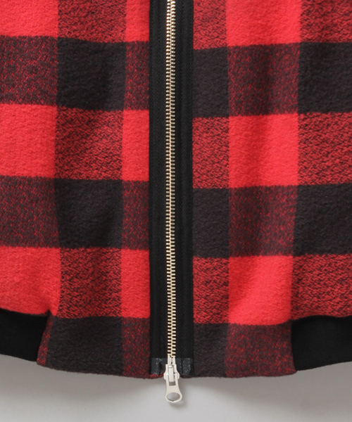 International Gallery BEAMS（インターナショナルギャラリービームス）の「◎VAPORIZE / ブロックチェック ノーカラージャケット（ブルゾン・メンズ・レッド/ブルー・SMALL/MEDIUM/LARGE）」の12枚目の写真