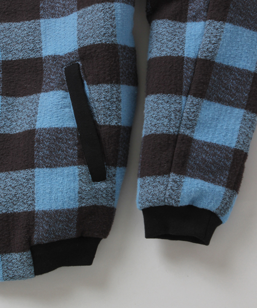 International Gallery BEAMS（インターナショナルギャラリービームス）の「◎VAPORIZE / ブロックチェック ノーカラージャケット（ブルゾン・メンズ・レッド/ブルー・SMALL/MEDIUM/LARGE）」の6枚目の写真