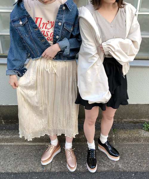 one after another NICE CLAUP(ワンアフターアナザーナイスクラップ)の「厚底レースアップシューズ(その他シューズ・レディース・ブラック/ゴールド・SMALL/MEDIUM/LARGE)」の6枚目の写真
