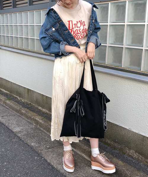 one after another NICE CLAUP(ワンアフターアナザーナイスクラップ)の「厚底レースアップシューズ(その他シューズ・レディース・ブラック/ゴールド・SMALL/MEDIUM/LARGE)」の7枚目の写真