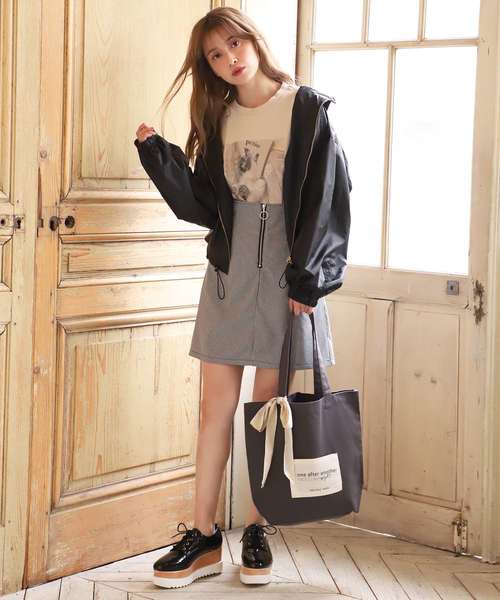 one after another NICE CLAUP(ワンアフターアナザーナイスクラップ)の「厚底レースアップシューズ(その他シューズ・レディース・ブラック/ゴールド・SMALL/MEDIUM/LARGE)」の20枚目の写真