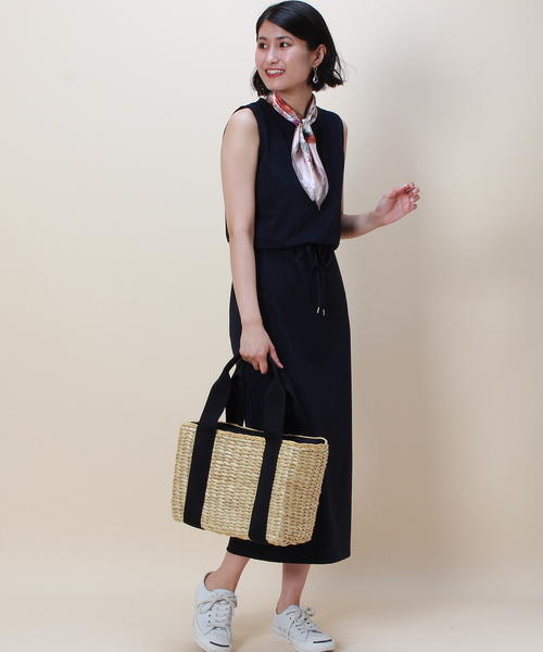 TRUDEA（トルディア）の「テレコ ブラウジング　ワンピース（ワンピース・レディース・ブラック/ネイビー/ブラウン/カーキ・MEDIUM/LARGE）」の14枚目の写真