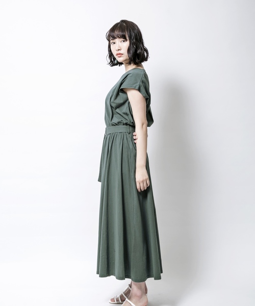 リングベルト付カットワンピース ワンピース Million Carats ミリオンカラッツ のファッション Million ワンピース Style4 セール