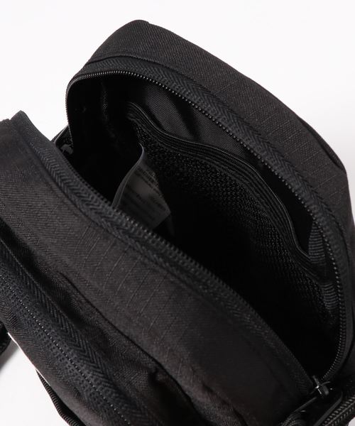 Reebok（リーボック）の「【Reebok/リ－ボック】ミニショルダーバッグ（ショルダーバッグ・メンズ・ブラック/レッド/ホワイト/ブラック×イエロー・FREE）」の7枚目の写真