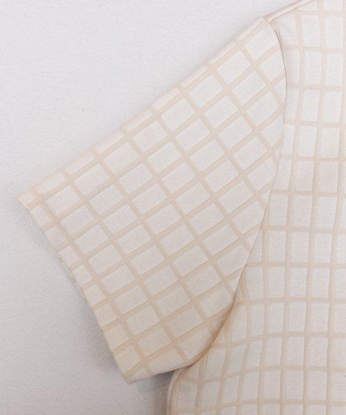 BEAUTY&YOUTH UNITED ARROWS(ビューティーアンドユースユナイテッドアローズ)の「BYBC ∵チョコジャカード コクーンワンピース ◆(ワンピース・レディース・オフホワイト/ブラック/グレー・FREE)」の4枚目の写真