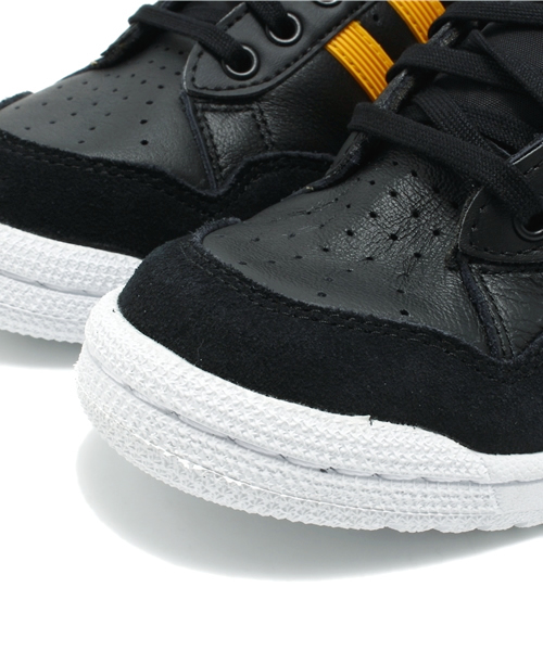 adidas Originals（アディダスオリジナルス）の「アディダス