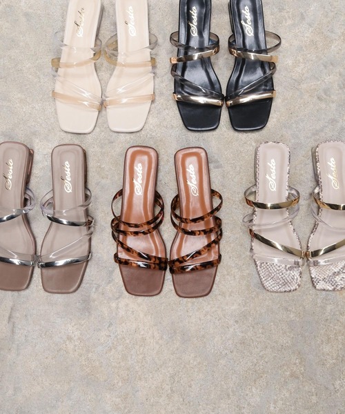 SESTO（セスト）の「クリアヒール×PVC素材のメニーストラップローヒールサンダル（サンダル・レディース・ブラウン/アイボリー/ブラック×ゴールド/グレイッシュベージュ/パイソン・LL/3L/S/M/L）」の13枚目の写真