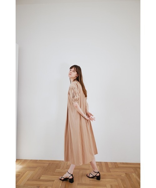 ✨美品✨CLANE☆ VOLUME PUFF SMOCK ブラウス☆ネイビー
