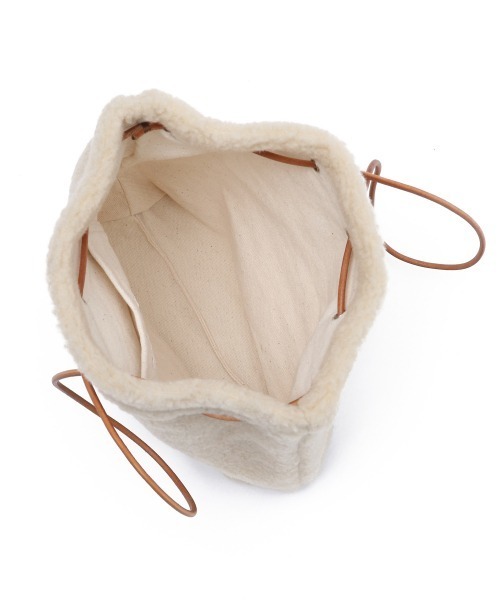 LOWRYS FARM(ローリーズファーム)の「ボアキンチャクBAG 891589(ハンドバッグ・レディース・アイボリー/ダークブラウン/グリーン/パープル・FREE)」の13枚目の写真