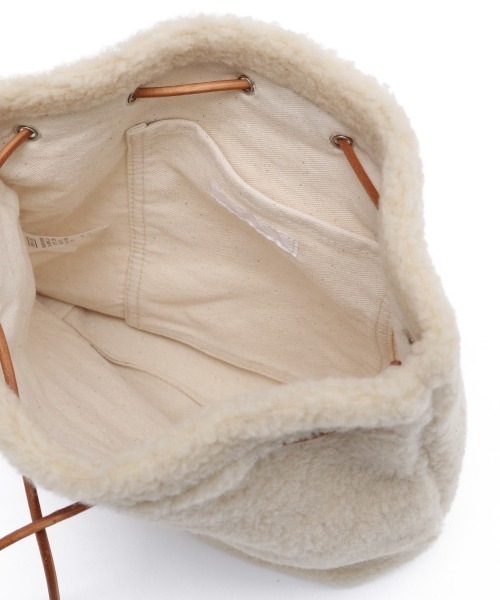 LOWRYS FARM(ローリーズファーム)の「ボアキンチャクBAG 891589(ハンドバッグ・レディース・アイボリー/ダークブラウン/グリーン/パープル・FREE)」の10枚目の写真