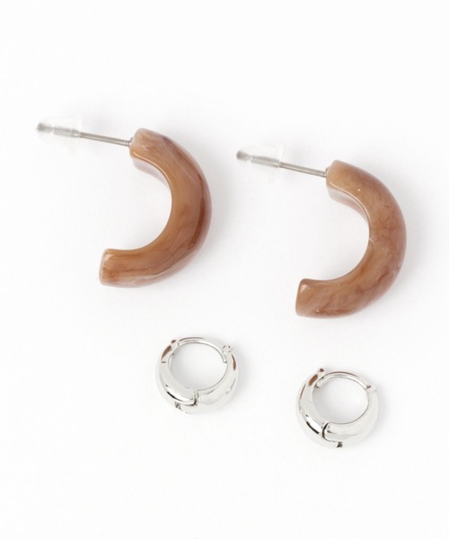 niko and...(ニコアンド)の「セットメタルピアス(ピアス(両耳用)・レディース・ブラウン/その他/アイボリー・0)」の2枚目の写真