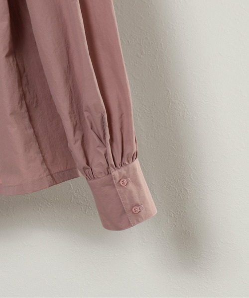 M nort（エムノート）の「【わたなべ麻衣プロデュース】ギャザーボリュームスリーブブラウス（シャツ/ブラウス・レディース・ダークブルー/スモークピンク・FREE）」の18枚目の写真