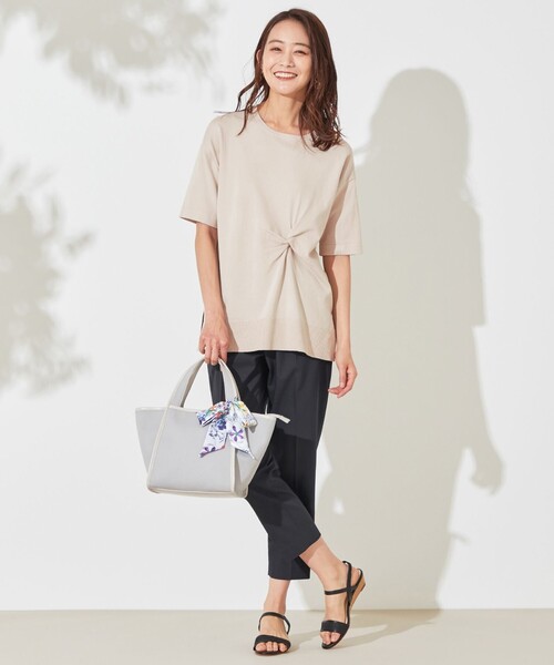 ANY SIS(エニィスィス)の「【洗える】ツイストポイントチュニック ニット(ニット/セーター・レディース・黄土色系/ベージュ系/ライトグリーン系・0)」の15枚目の写真