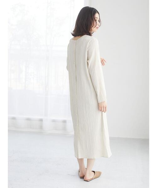 Green　Parks（グリーンパークス）の「シアーバック釦ワンピース＊（ワンピース・レディース・ブラック/ベージュ/グリーン・FREE）」の11枚目の写真