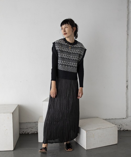 Kari & lili（カウリアンドリィリィ）の「ジャガードベスト（ベスト・レディース・ブラック/パープル/ベージュ・FREE）」の19枚目の写真