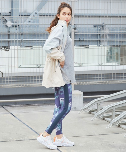 ALEXIA STAM(アリシアスタン)の「【ALEXIA STAM×NERGY】水陸両用 フラワープリントスポーツレギンス(レギンス/スパッツ・レディース・グレー/ベージュ・M/S/L)」の7枚目の写真