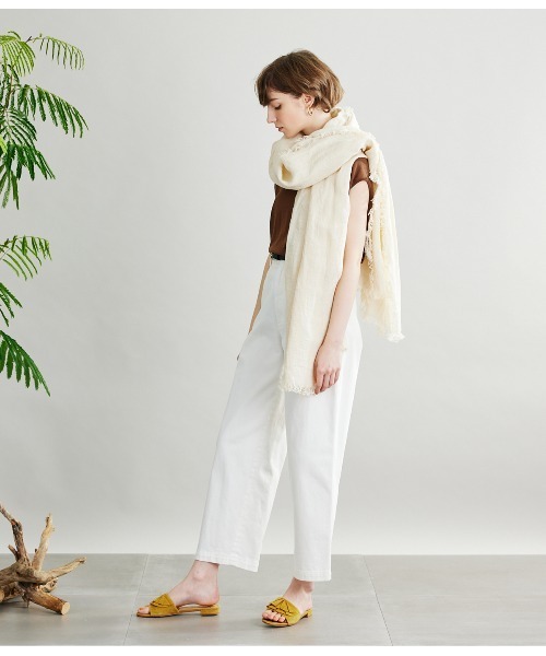 SIPULI（シプリ）の「ASAUCE MELER｜ライトベルギーリネンフリンジストール（ストール/ショール・レディース・グレー系その他/アイボリー・フリー）」の6枚目の写真