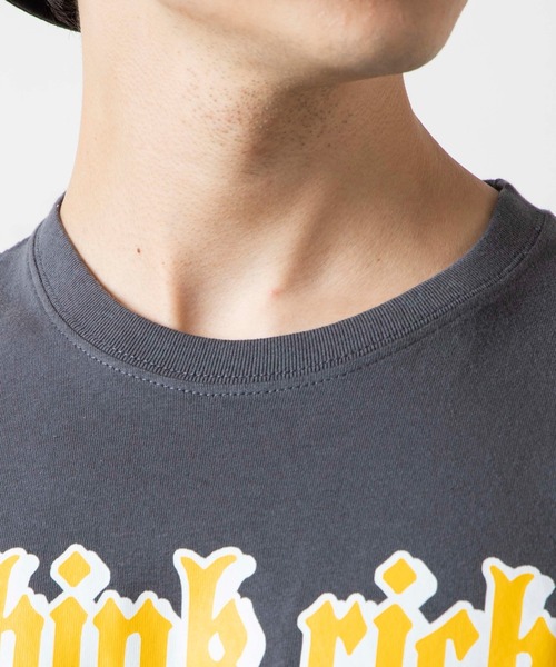 WEGO(ウィゴー)の「WEGO/ストリートロゴプリント半袖Tシャツ(Tシャツ/カットソー・メンズ・ホワイト/スミクロ・MEDIUM/SMALL/LARGE/X-LARGE)」の4枚目の写真