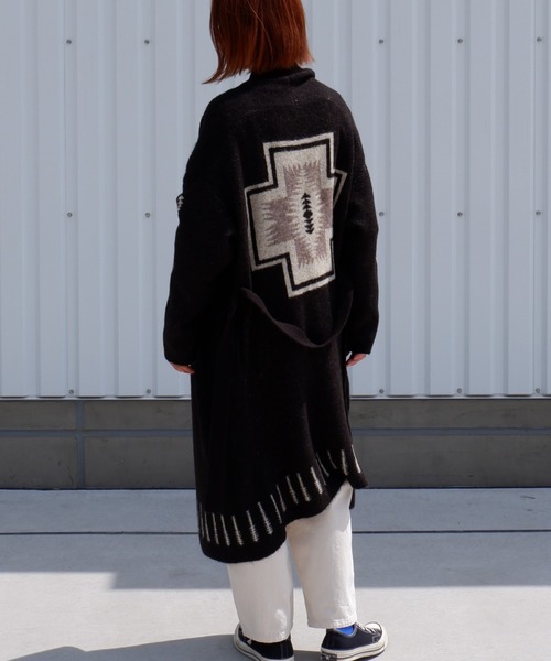 PENDLETON（ペンドルトン）の「PENDLETON/ ペンドルトン　SHAWL COLLAR CARDIGAN　ショールカラーカーディガン 1575-6104（カーディガン/ボレロ・レディース・ホワイト/ブラック・FREE）」の11枚目の写真