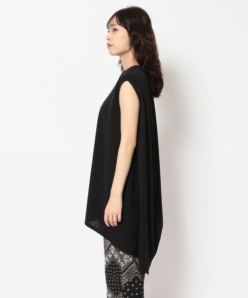 DROIT BELLO(ドロイトベロ)の「DROIT BELLO(ドロイトベロ)後ろ切り替えコクーンチュニック(Tシャツ/カットソー・レディース・ブラック/オフホワイト・FREE)」の3枚目の写真