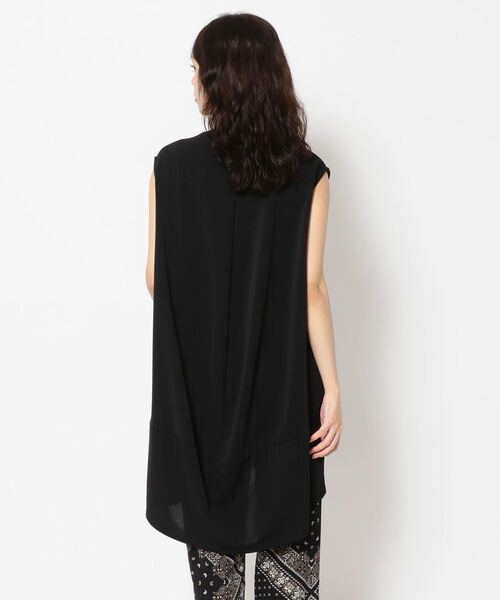 DROIT BELLO(ドロイトベロ)の「DROIT BELLO(ドロイトベロ)後ろ切り替えコクーンチュニック(Tシャツ/カットソー・レディース・ブラック/オフホワイト・FREE)」の4枚目の写真