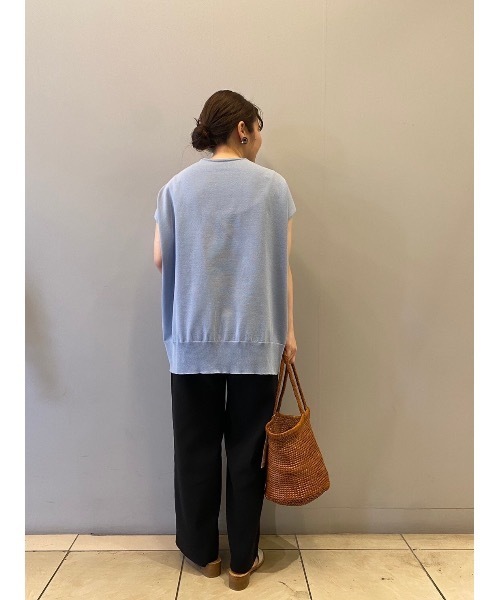 BEARDSLEY（ビアズリー）の「ユッタリプルオーバー（ニット/セーター・レディース・ブルー/アイボリー・FREE）」の14枚目の写真