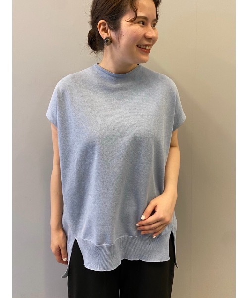 BEARDSLEY（ビアズリー）の「ユッタリプルオーバー（ニット/セーター・レディース・ブルー/アイボリー・FREE）」の16枚目の写真