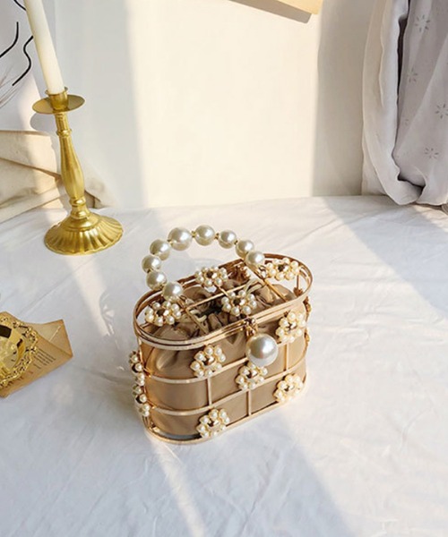 Jasmine Grandiflorum（ジャスミングランディフローラム）の「お花のパールいっぱいハンドバッグ（ハンドバッグ・レディース・ベージュ・FREE）」の9枚目の写真