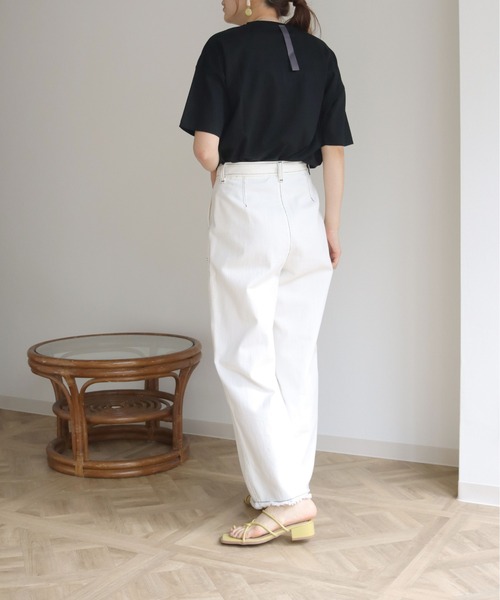 vingtrois（バントロア）の「【Vingtrois】ドライタッチコットン テープ付きロゴT（Tシャツ/カットソー・レディース・ホワイト/ブラック/モカ・M）」の19枚目の写真